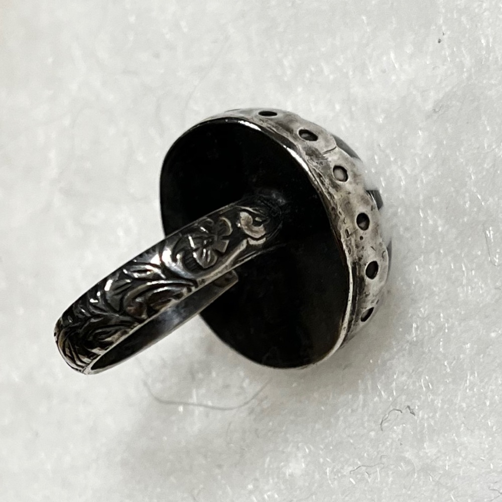 Vintage Bigtop Lucite and Sterling Ring - Picture 4 of 8